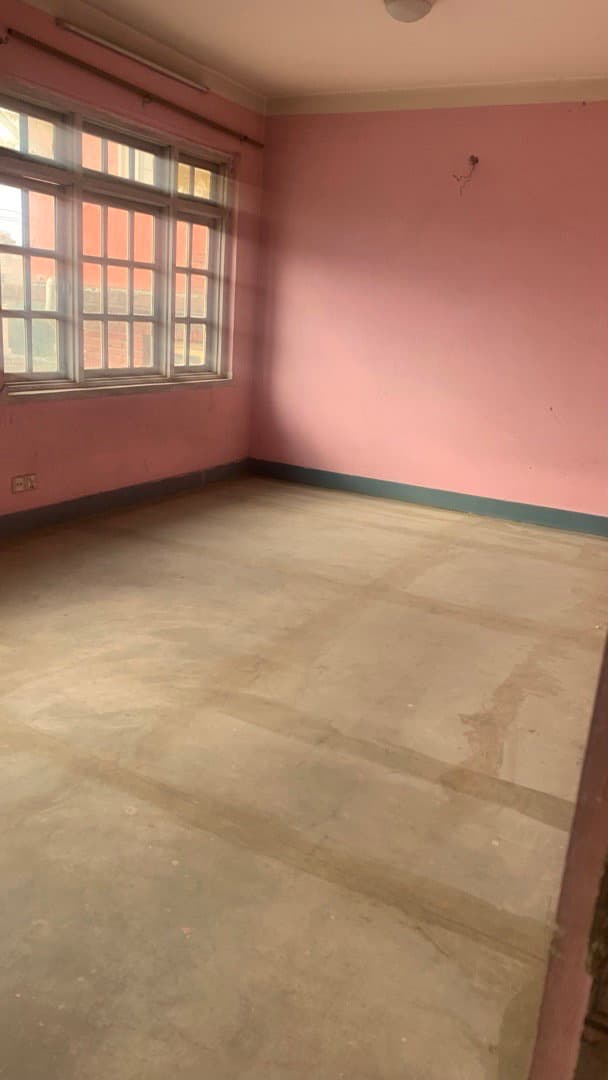 flat on rent at main highway at dholahiti
