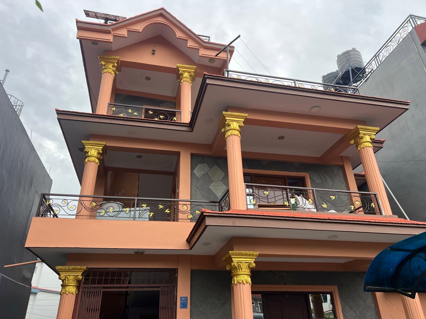 यो घर बिक्रिमा छ
