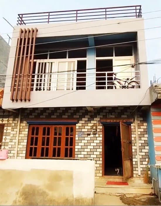 beautiful views,fridge,furnitures,fans,