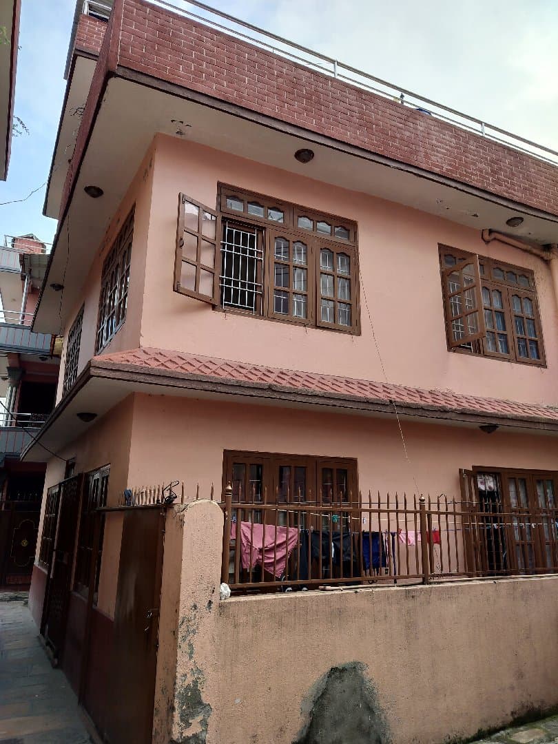 House in Sale Near Bouddha