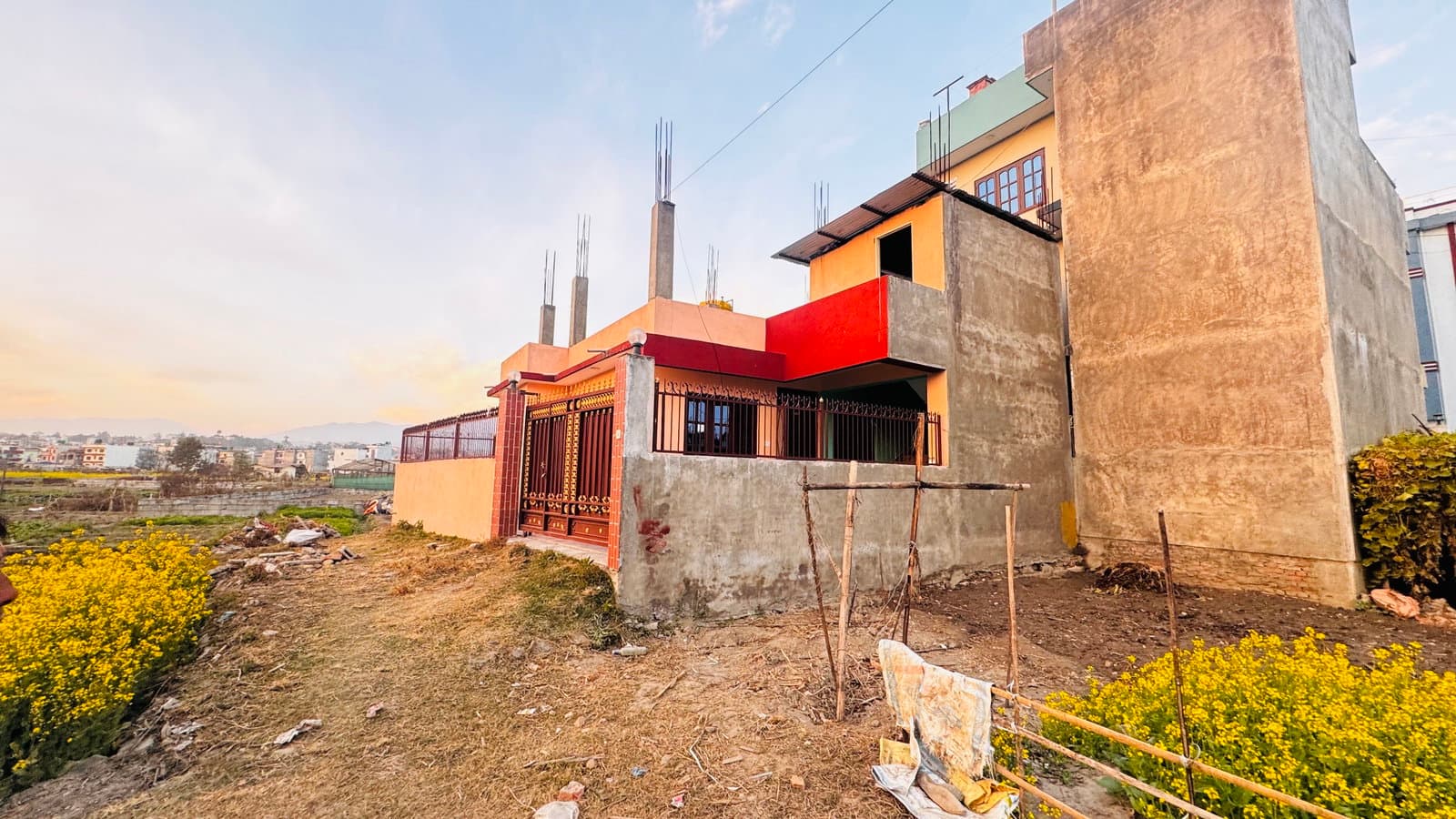 Attractive House for Sale – Dhuakot