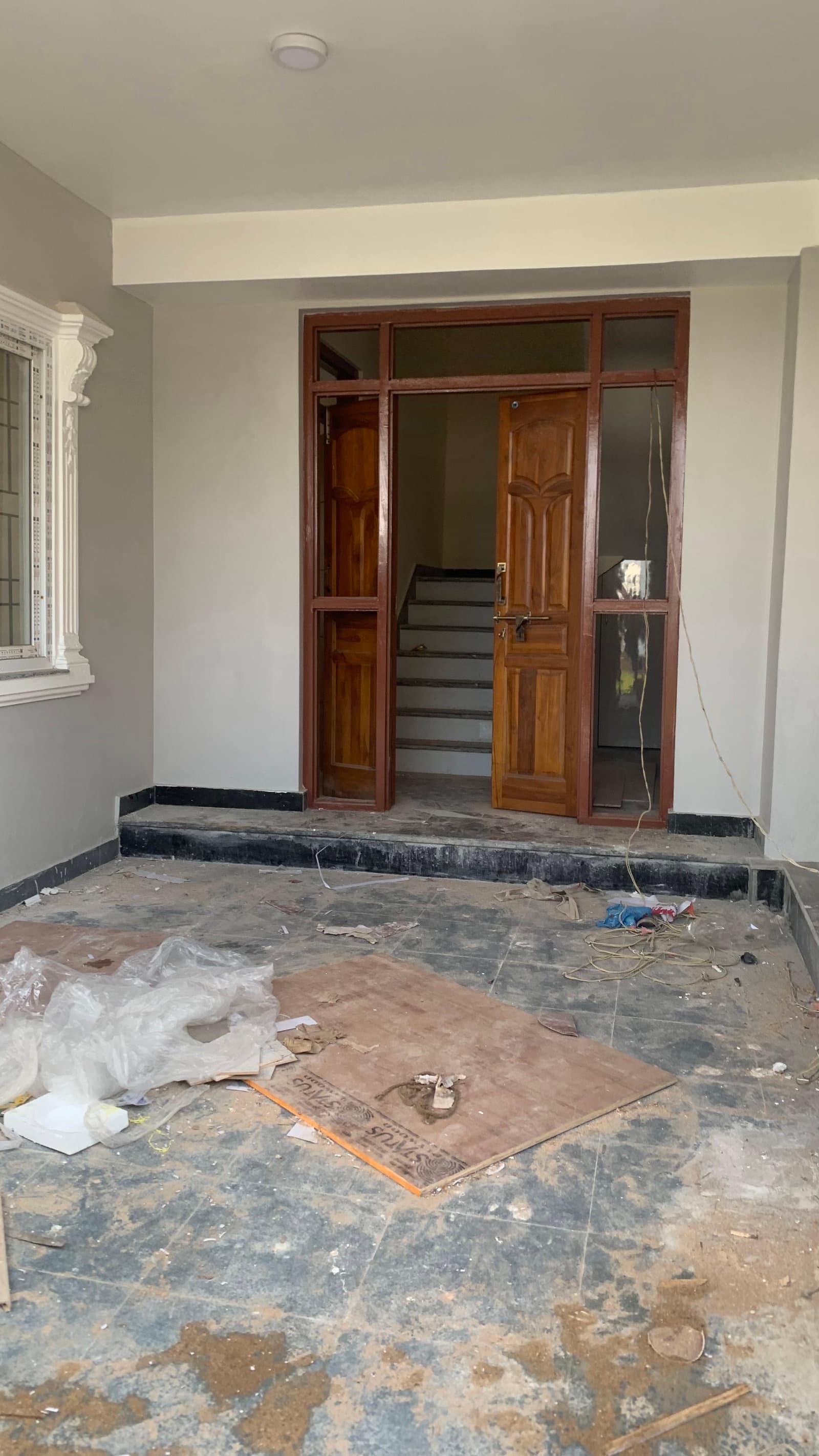 flat on rent andari chow