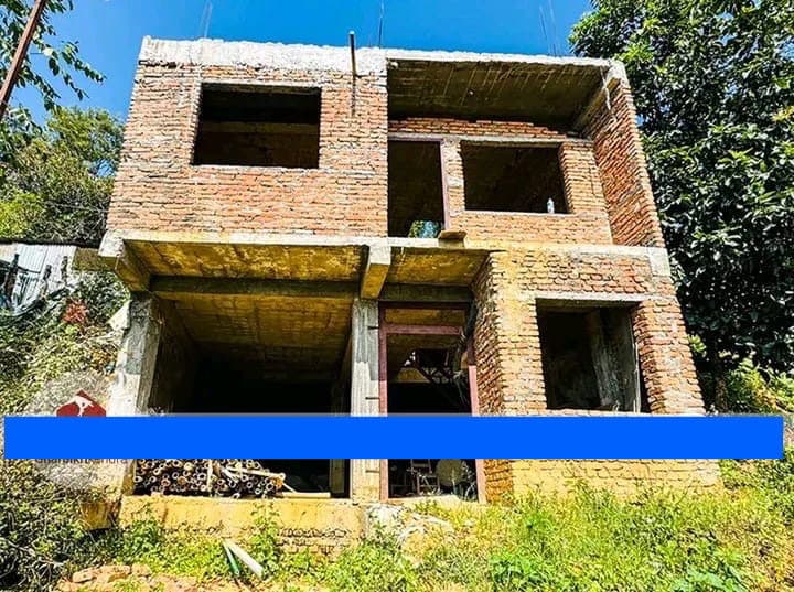 ललितपुर ग्वार्को चोक बाट 7 किलोमीटर इमाडोल साना गाउँ स्कुल चोक बाट 5 किलोमी
