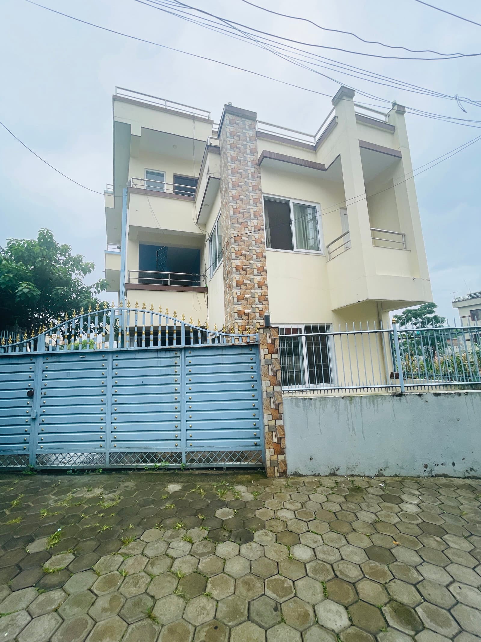 Urgent Sale – Stunning Home in Serene Location!